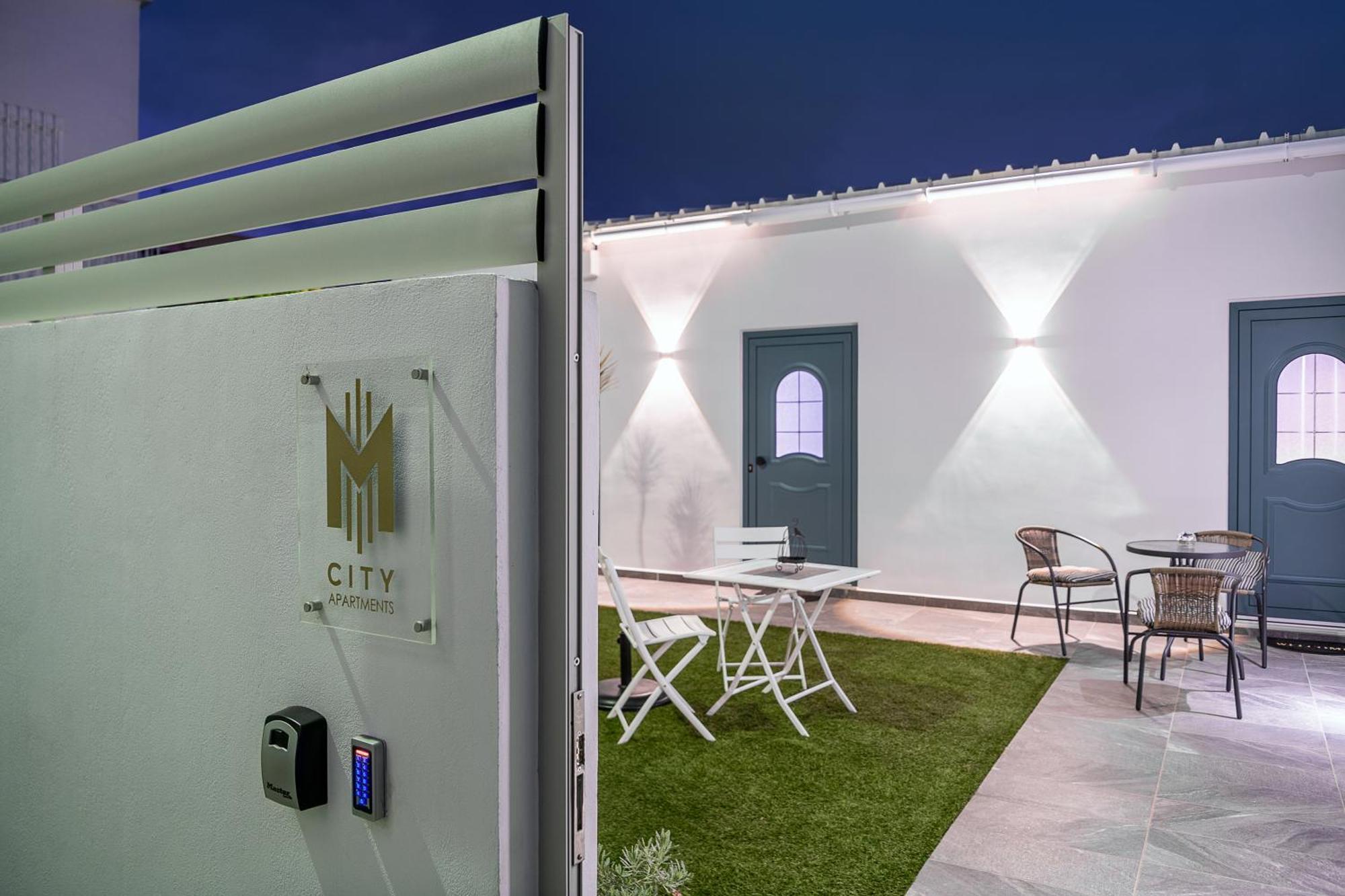 M City Apartments 100M From The Beach Khania Eksteriør bilde